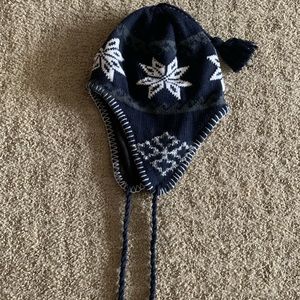 O/S Peruvian Helmet Style Earflap Strings Beanie Knit Hat Black (EUC)